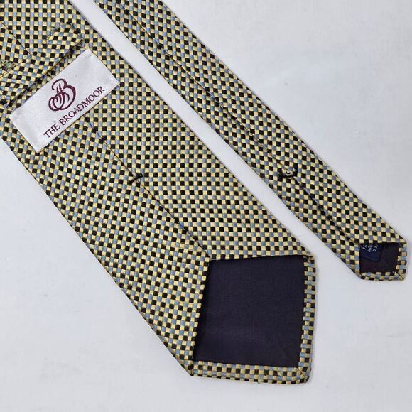 THE BROADMOOR SILK TIE NAVY BLUE YELLOW SATIN WOVEN SQUARES 4" X 57" - Picture 3 of 3